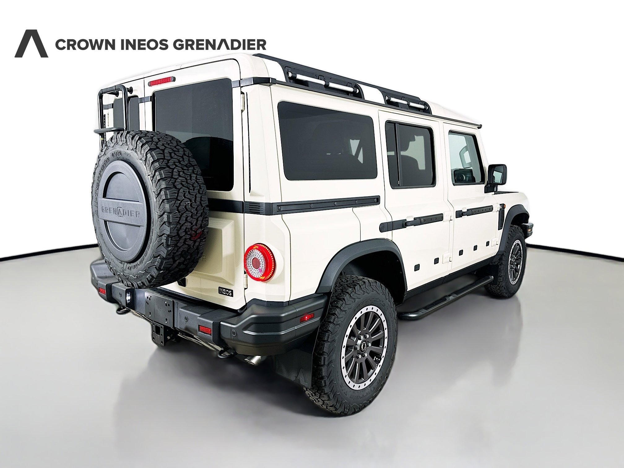 New 2025 Scottish White INEOS Fieldmaster Edition image 5