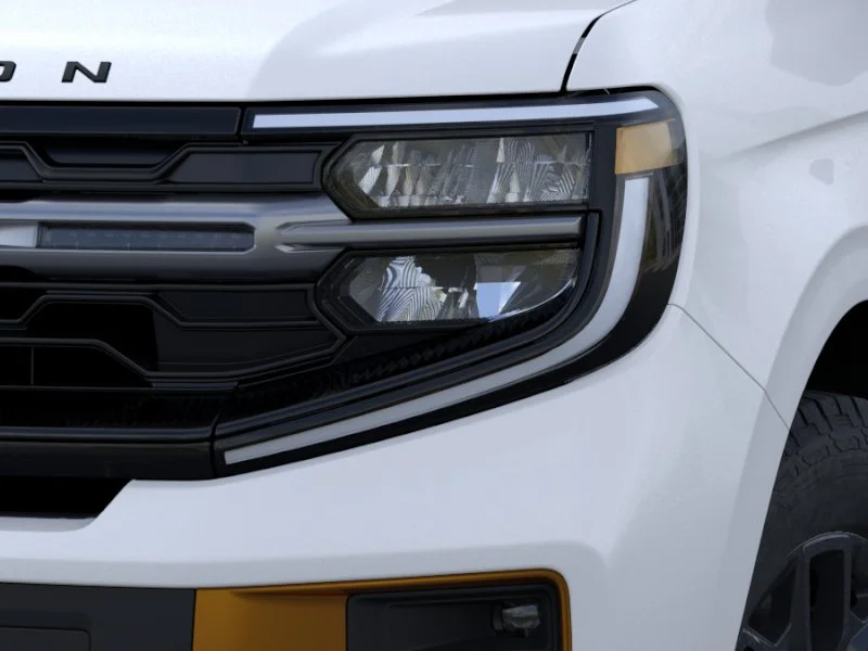 New 2026 Star White Metallic Tri-Coat Ford Tremor® image 42