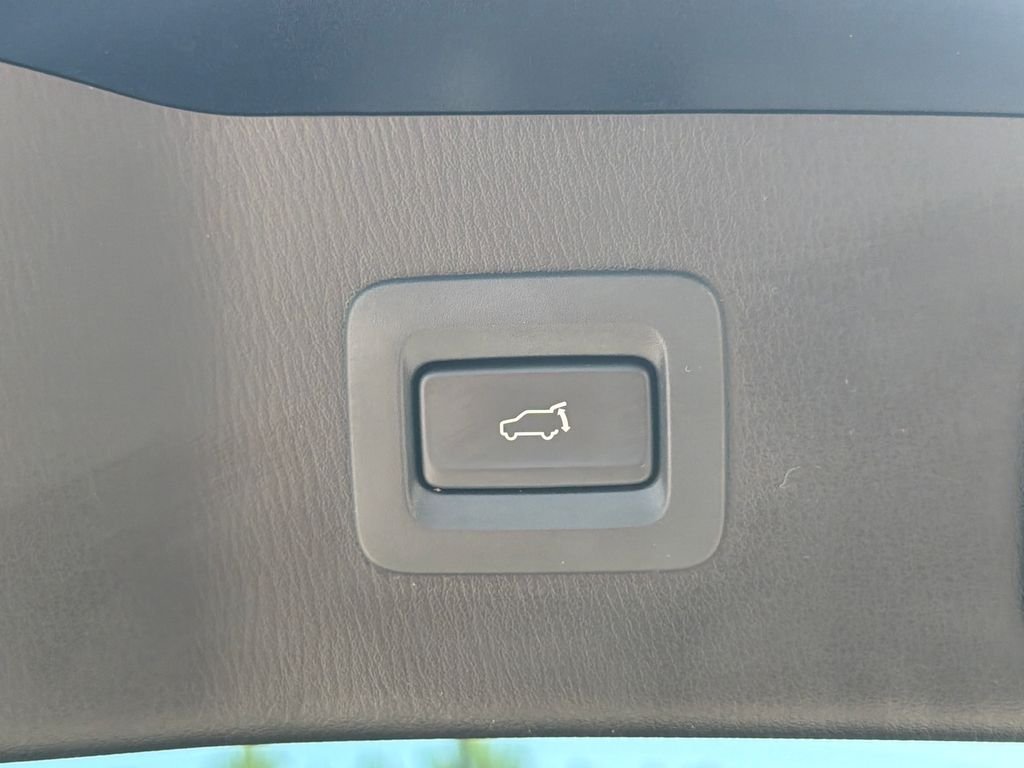 Used 2017 Deep Crystal Blue Mica Mazda Touring image 45