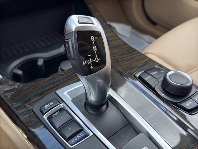 Used 2014 Silver BMW xDrive28i image 15