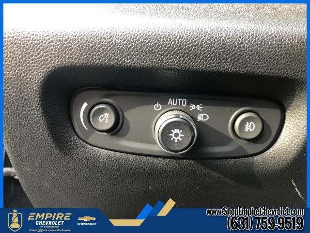 Used 2018 Mosaic Black Metallic Chevrolet 3LT image 18