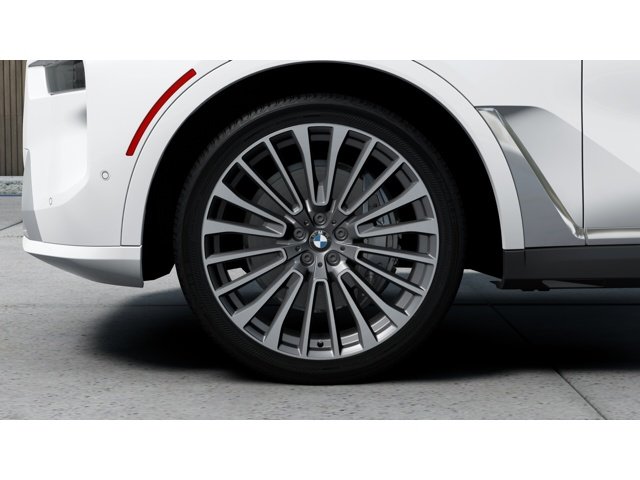 New 2027 Mineral White Metallic BMW X7 40i image 7