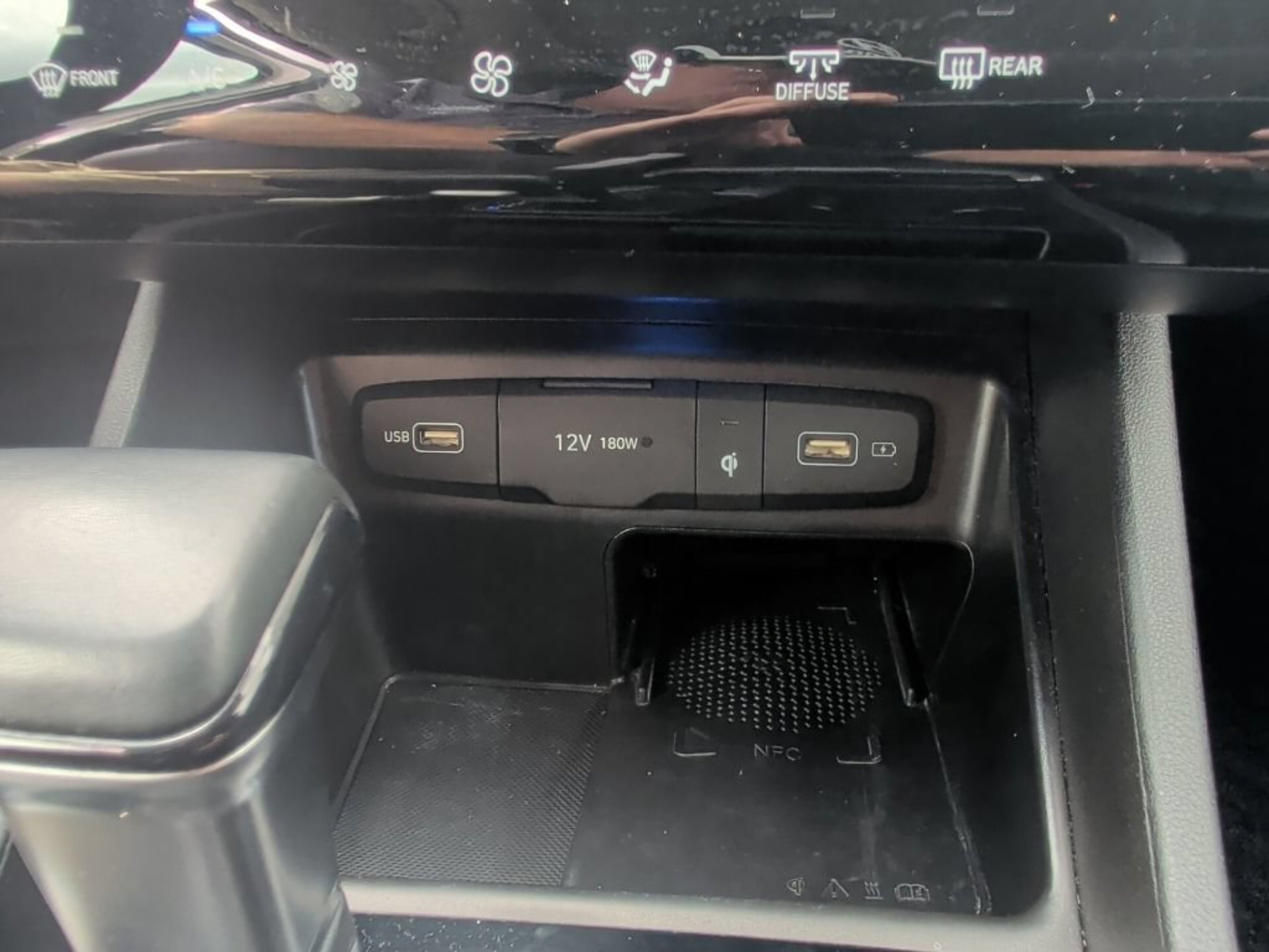 Used 2023 Serenity White Pearl Hyundai SEL image 23