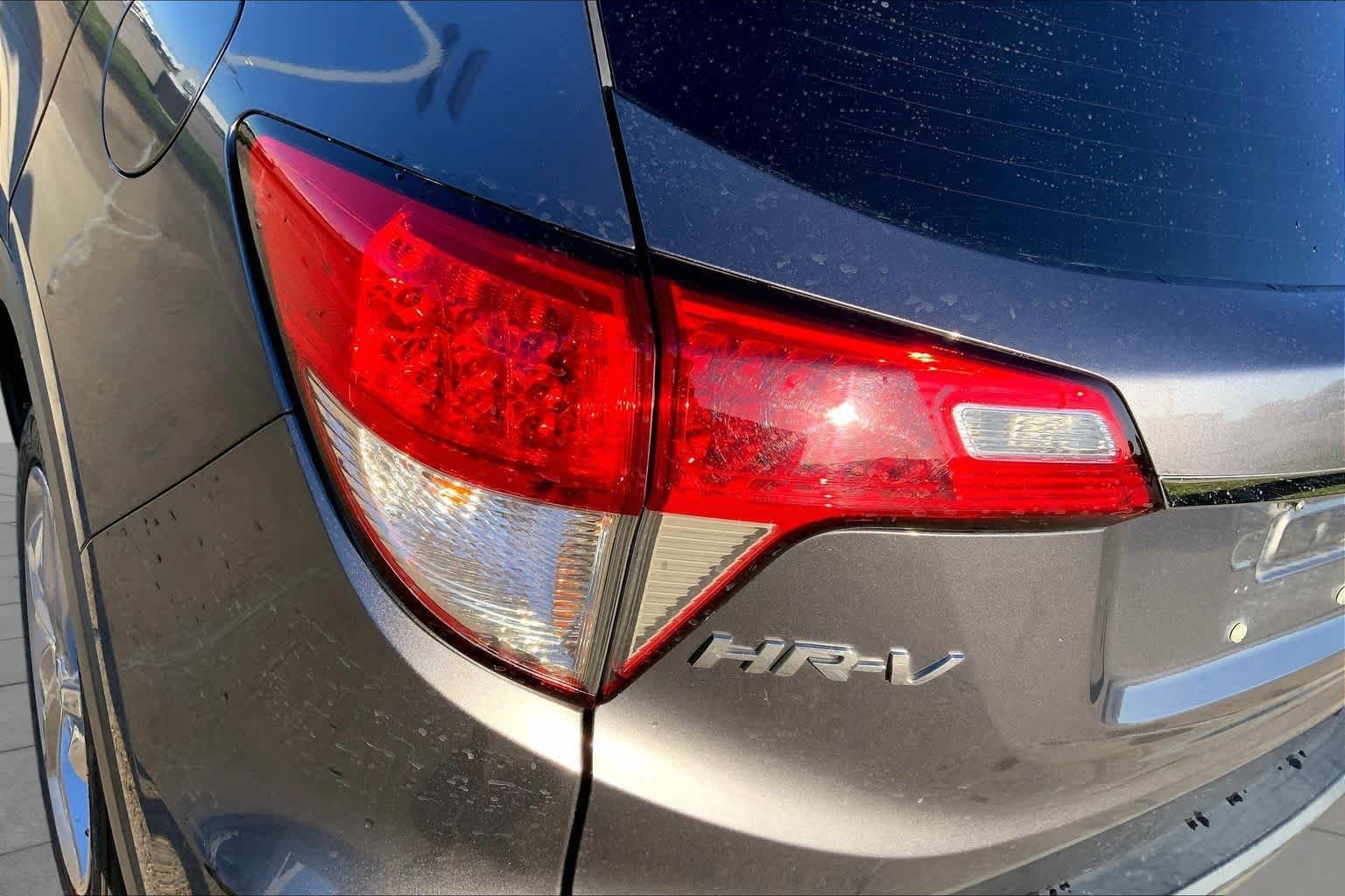 Certified Used 2019 Modern Steel Metallic Honda EX-L image 29