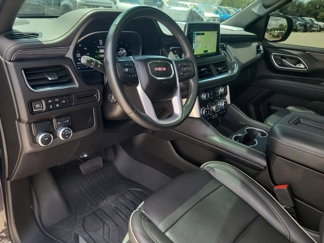 Used 2023 Silver GMC SLT image 21