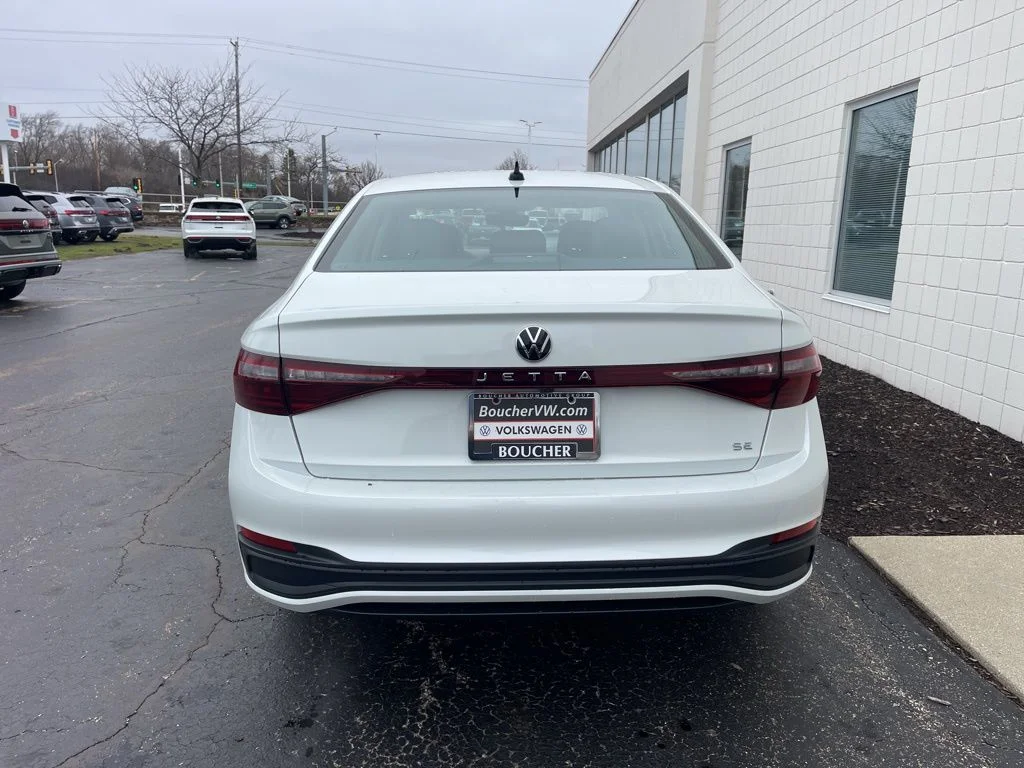 New 2026 Opal White Pearl Volkswagen 1.5T SE image 4