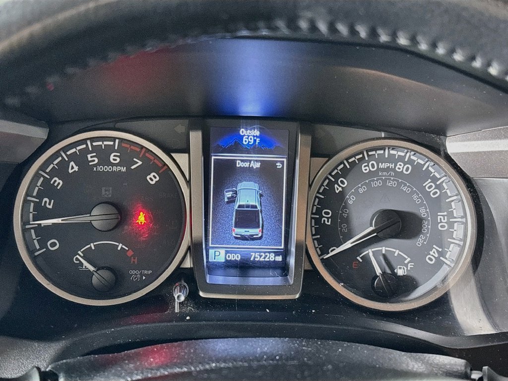 Used 2021 Red Toyota SR5 image 14