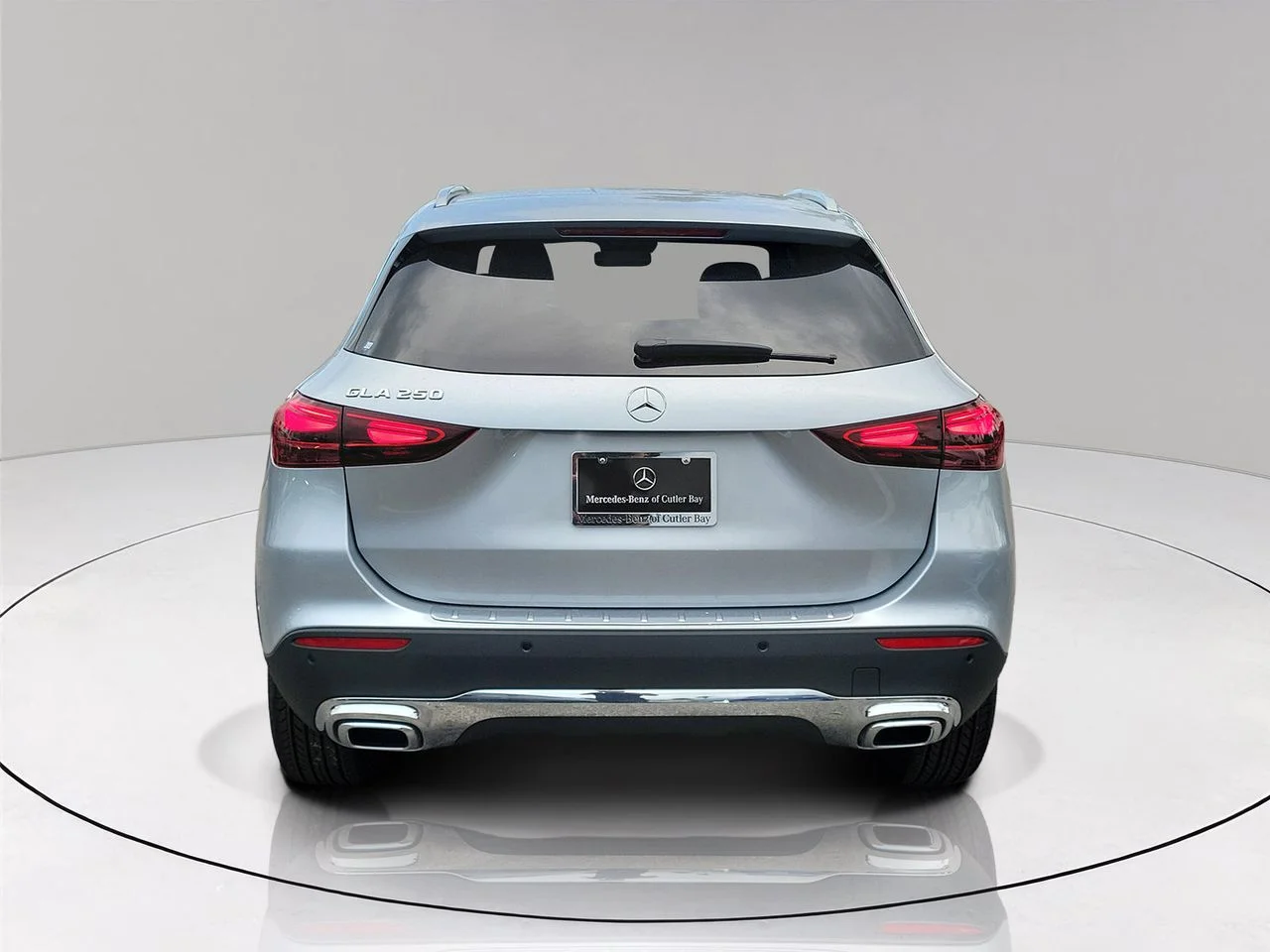 New 2026 Cirrus Silver Metallic Mercedes-Benz GLA 250 image 5
