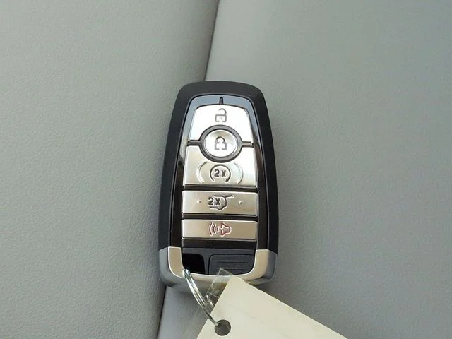 New 2026 Carbonized Gray Metallic Ford Active image 28