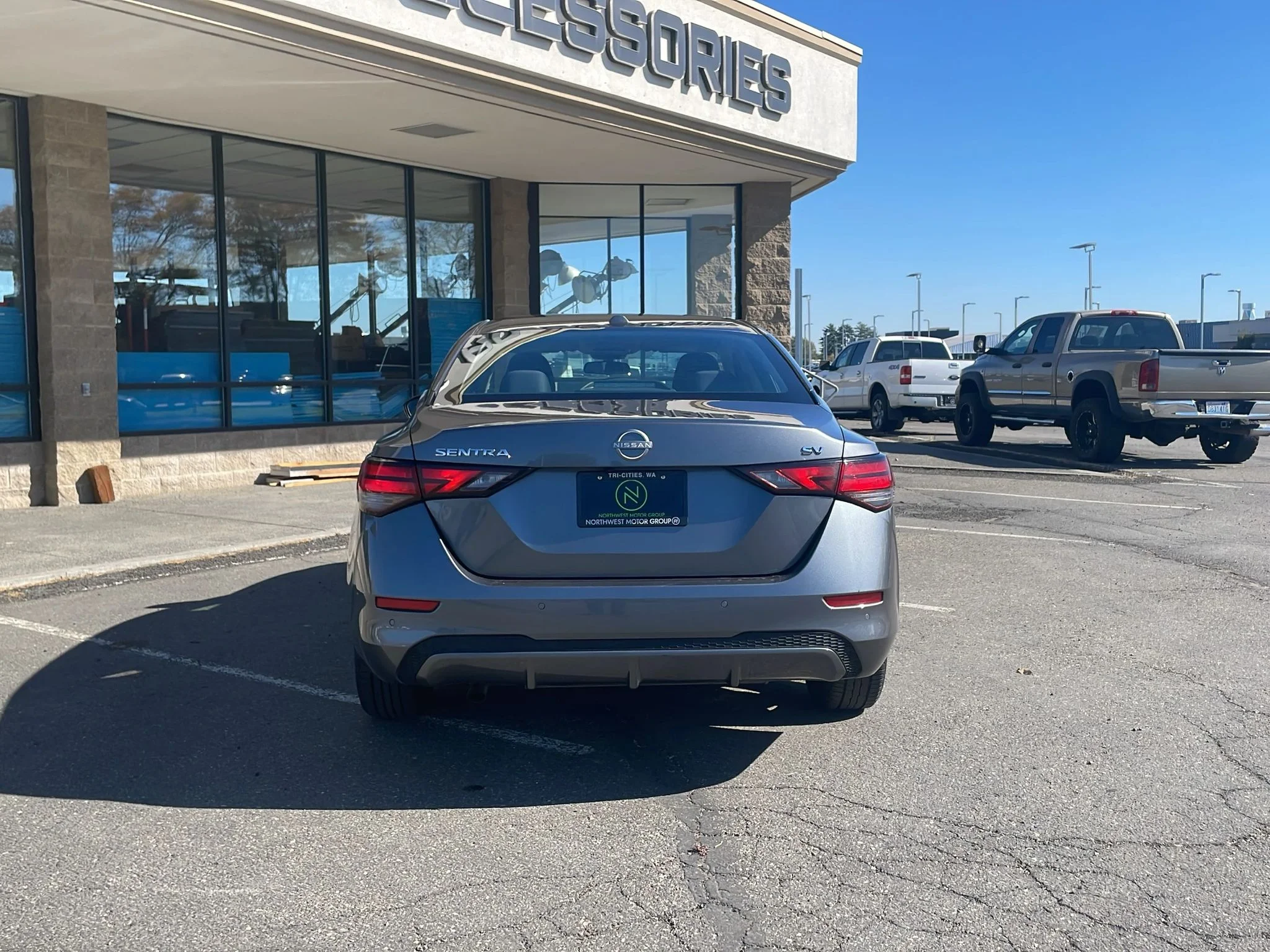 2024 Nissan Sentra SV - Photo 6