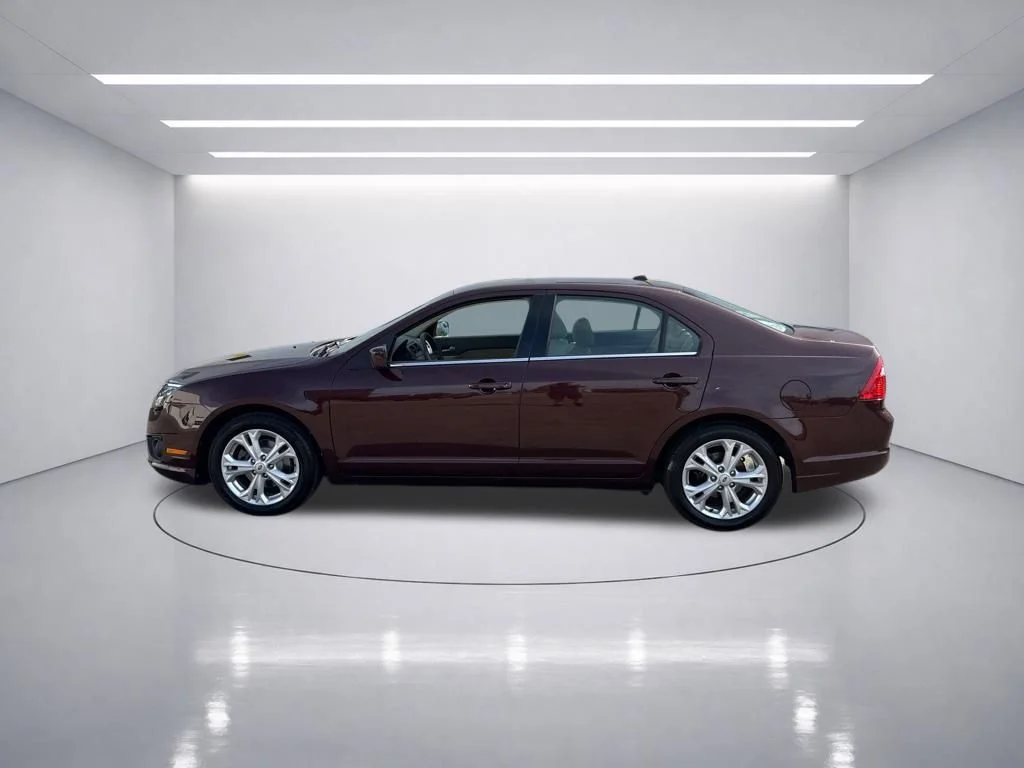 Used 2012 Cinnamon Ford SE image 4