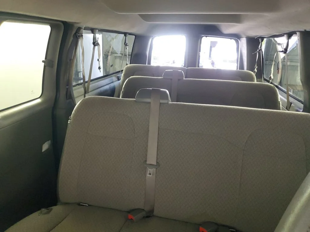 Used 2023 Summit White Chevrolet 1LS image 17