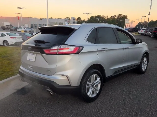 Used 2019 Silver Ford SEL image 14