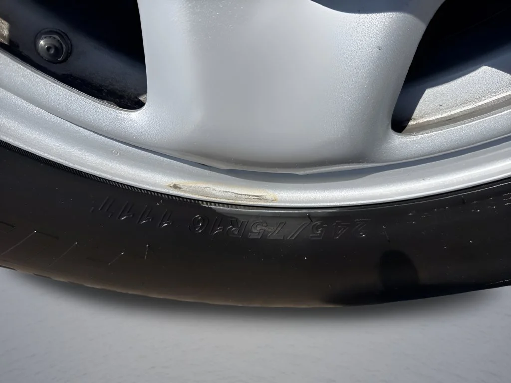 Used 2023  Toyota SR image 28