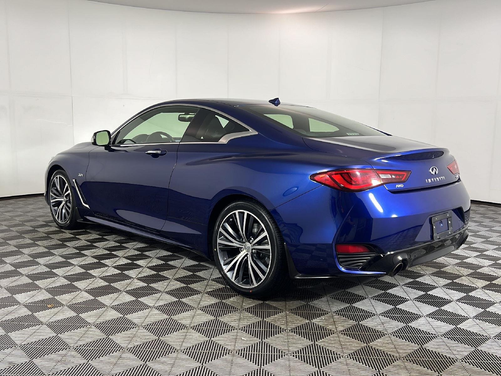 Used 2017 Iridium Blue INFINITI 3.0t Premium image 35