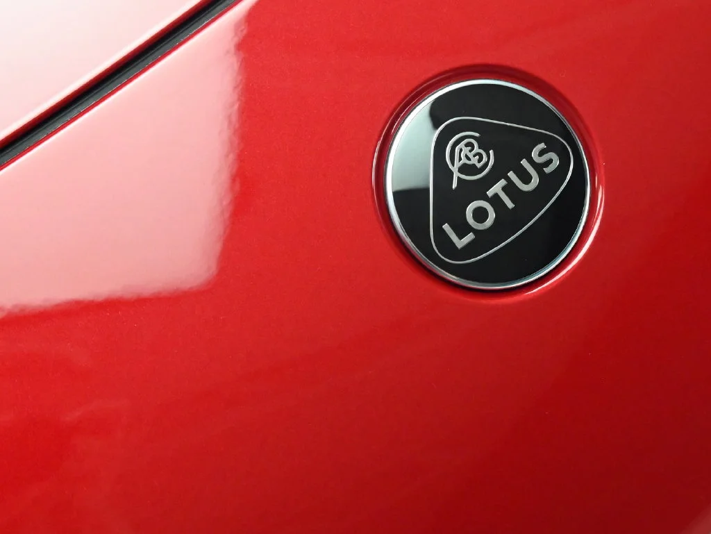 New 2027 Magma Red Lotus  image 30