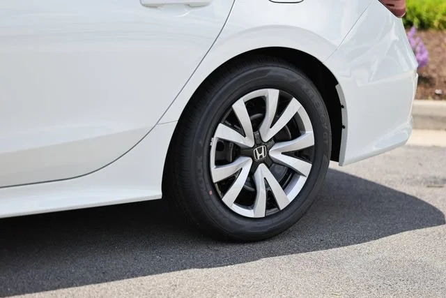 New 2026 Platinum White Pearl Honda LX image 8