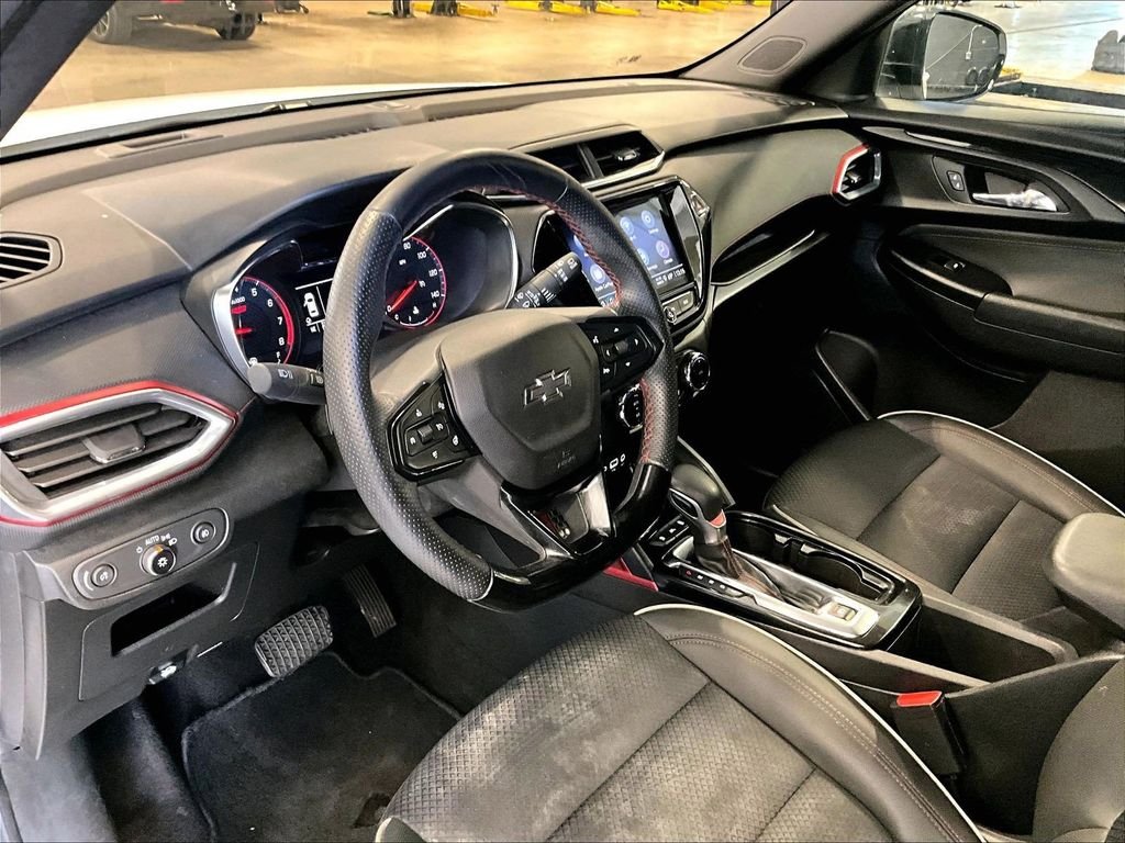 Used 2023 White Chevrolet RS image 8