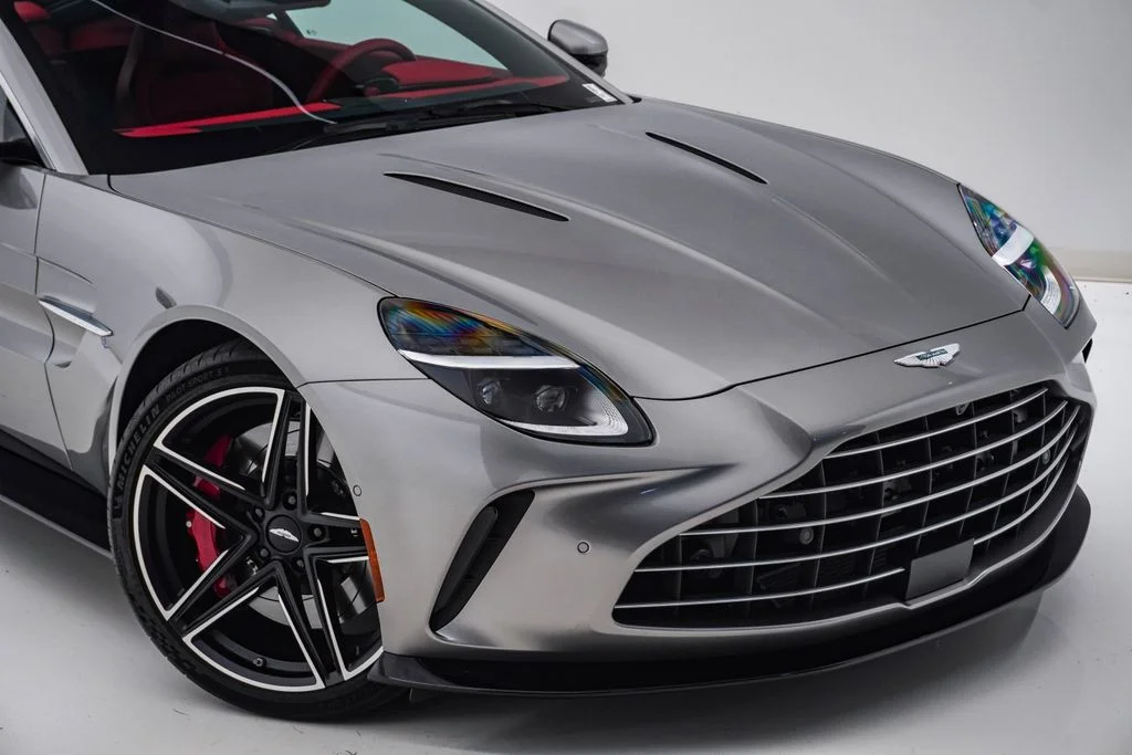 Used 2025 Aluminite Silver Aston Martin Coupe image 4