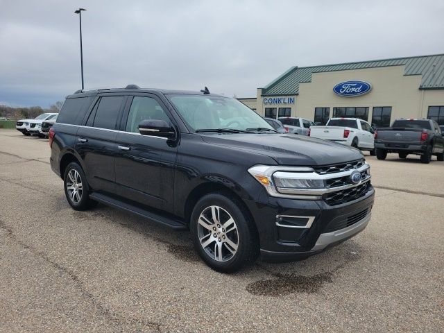 Used 2024 Black Ford Limited image 26