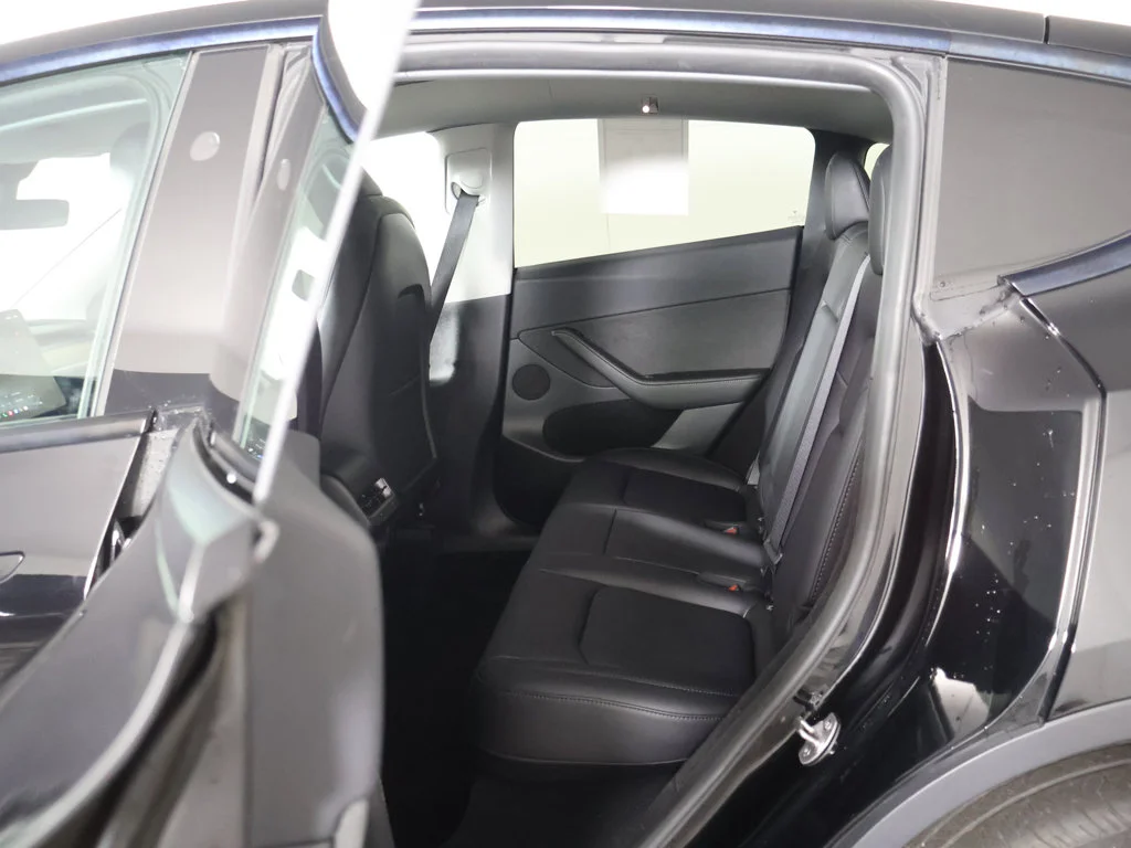 Used 2024 Black Tesla Long Range image 33