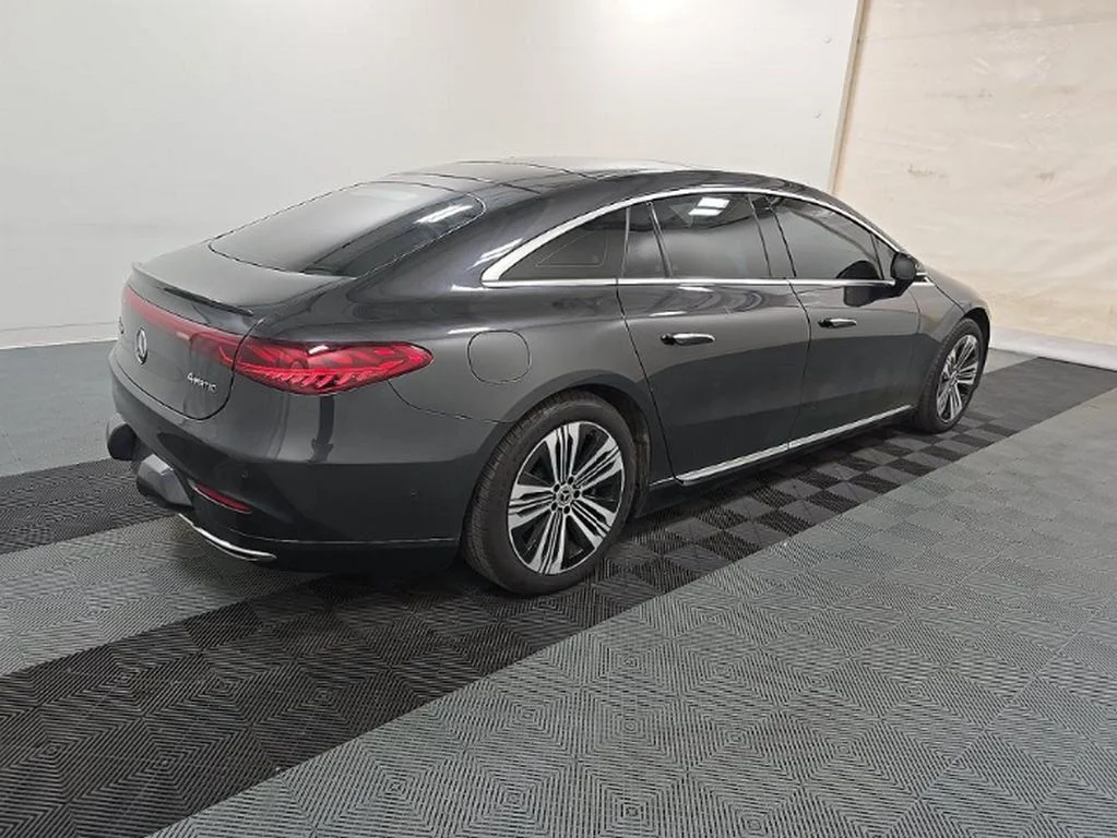 Used 2023 Gray Mercedes-Benz 450 image 4