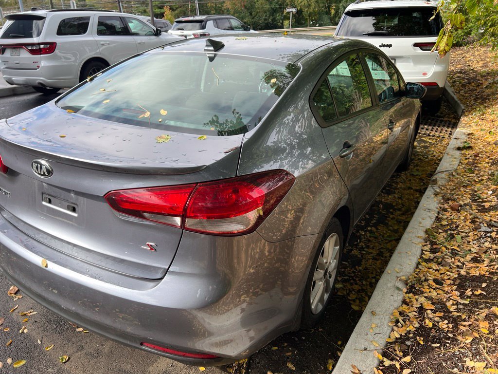 Used 2017 Gray Kia S image 4