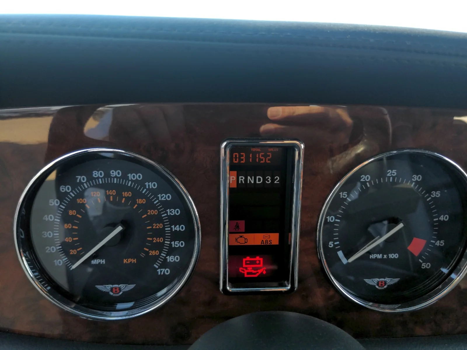 Used 2002 Silver Bentley  image 9