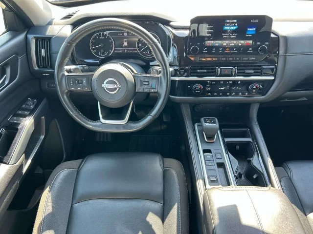 Used 2025 Gray Nissan SL image 15