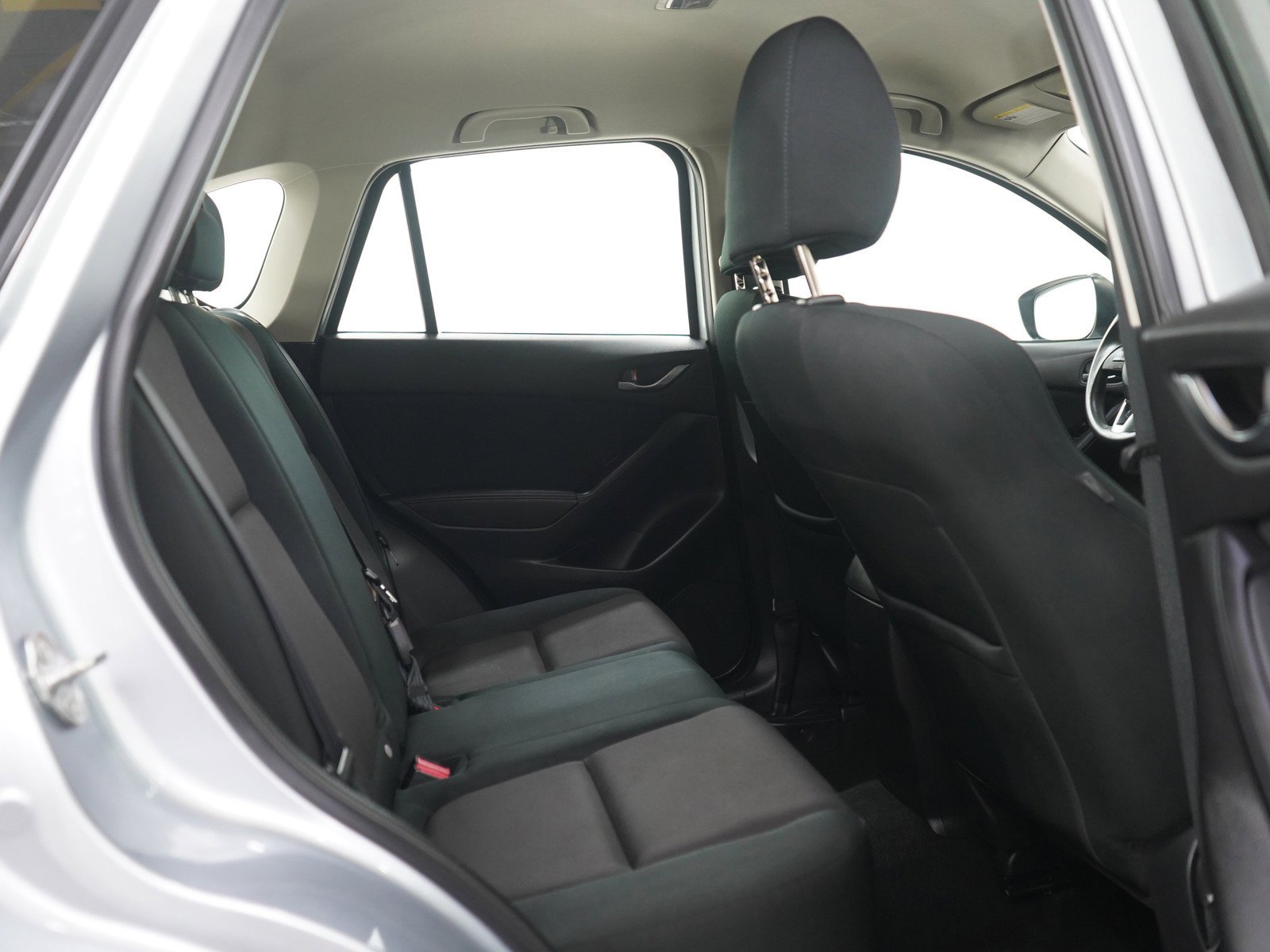 Used 2016 Sonic Silver Metallic Mazda Sport image 12