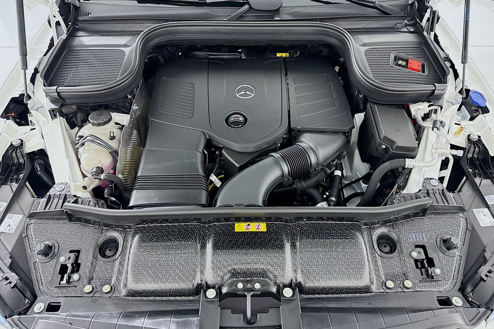 New 2026 Polar White Mercedes-Benz GLE 350 4MATIC® SUV image 10