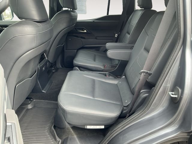 2024 Lexus GX Luxury - Photo 13