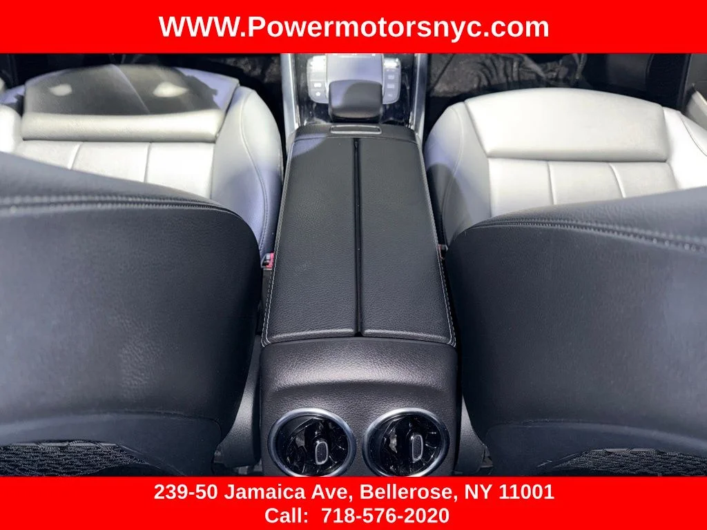 Used 2021 Black Mercedes-Benz GLA 250 image 31