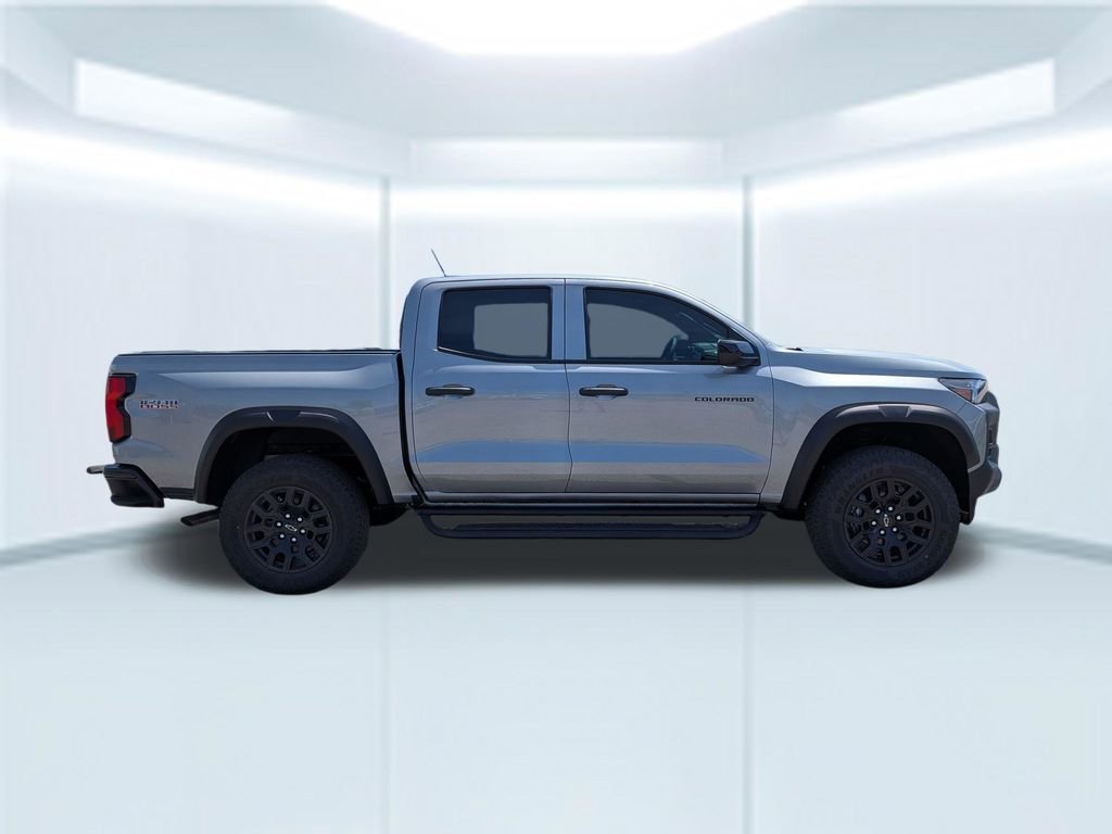 New 2026 Sterling Gray Metallic Chevrolet Trail Boss image 7