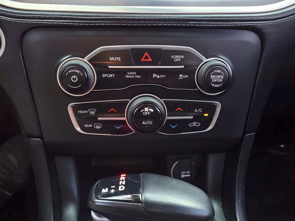 2019 Dodge Charger GT - Photo 19