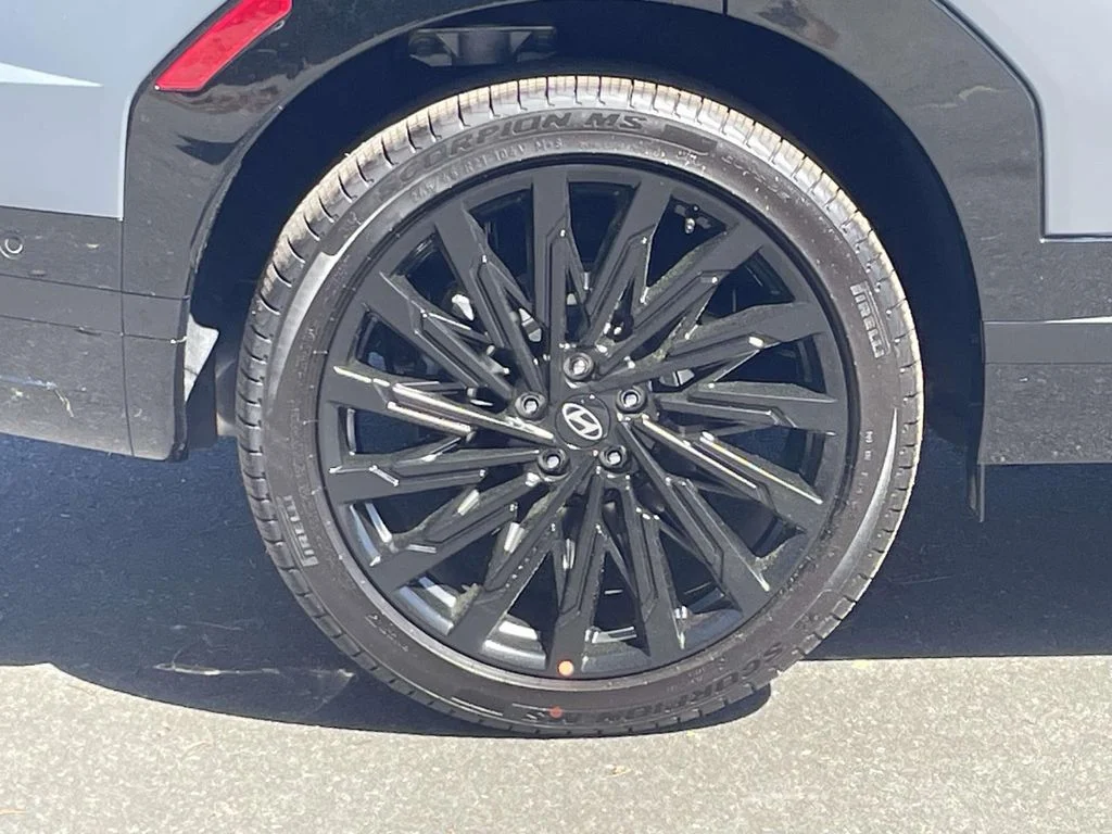 New 2026 Gray Hyundai Calligraphy image 7
