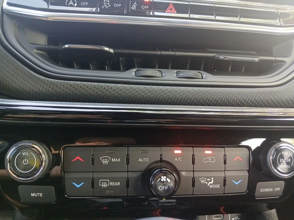 New 2026 Silver Jeep Latitude image 24