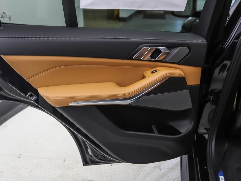 2026 BMW X5 50e - Photo 19