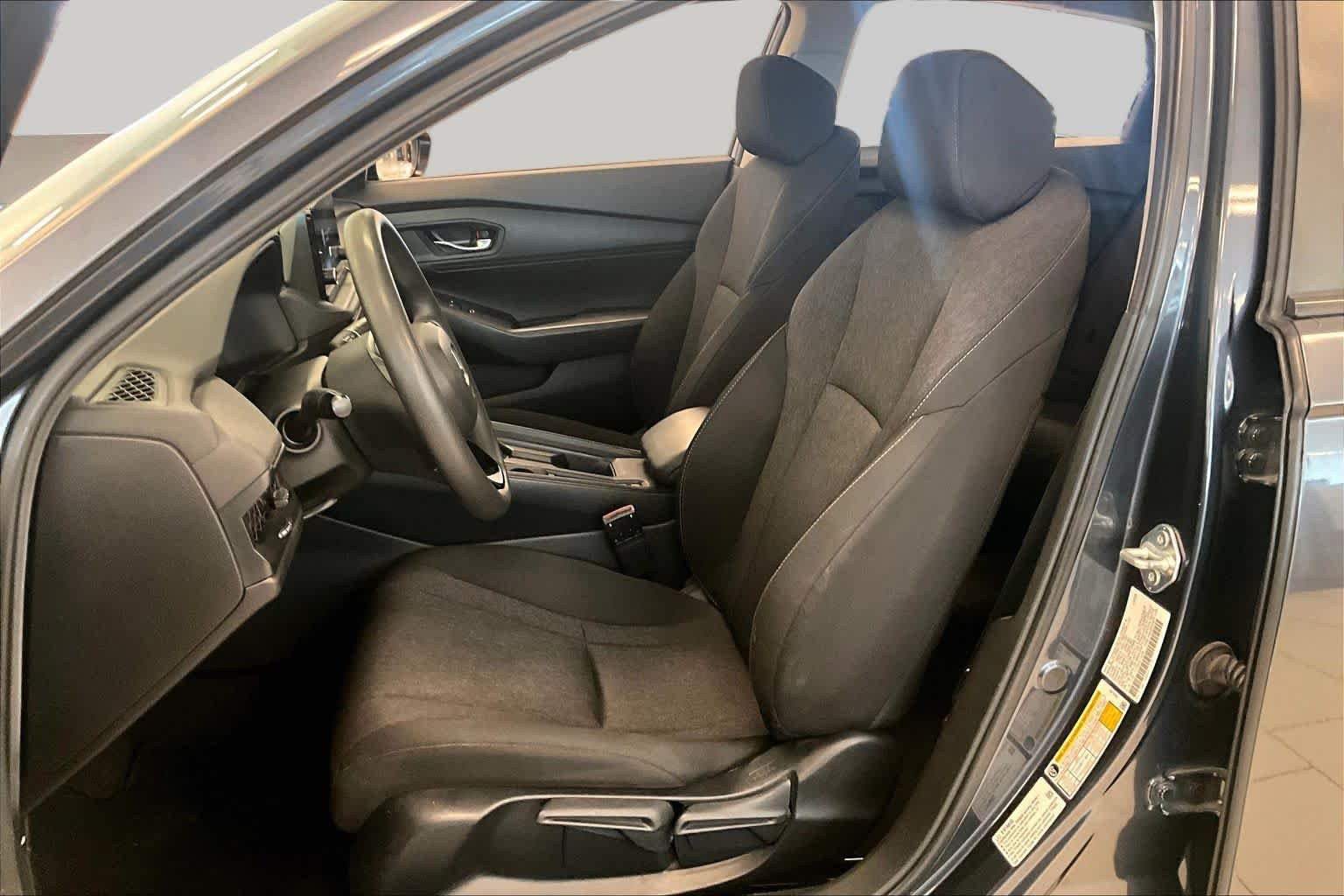 Used 2024 Meteorite Gray Metallic Honda LX image 7