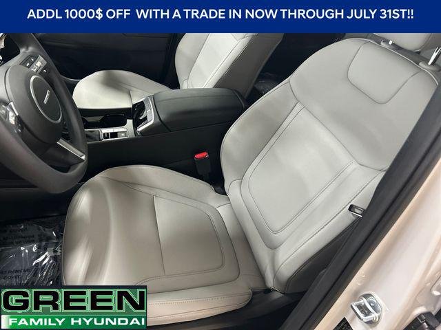 New 2026 White Hyundai SEL image 14