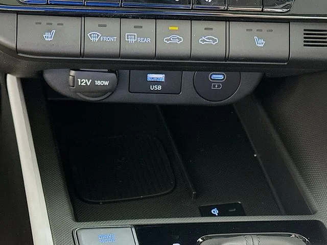 New 2026 Hyundai ELANTRA Limited
