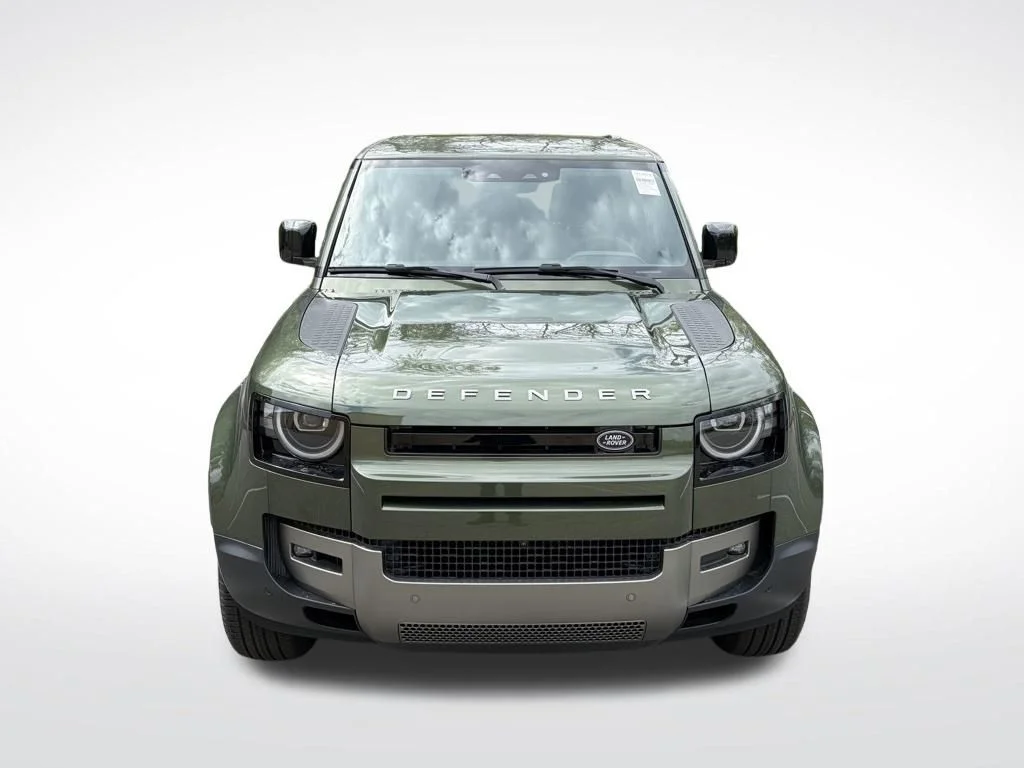 New 2026 Woolstone Green Land Rover S image 2