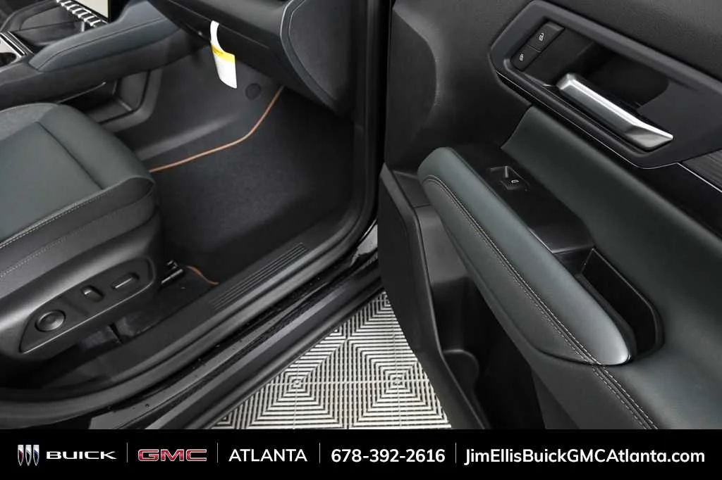 2026 GMC Terrain AT4 - Photo 24