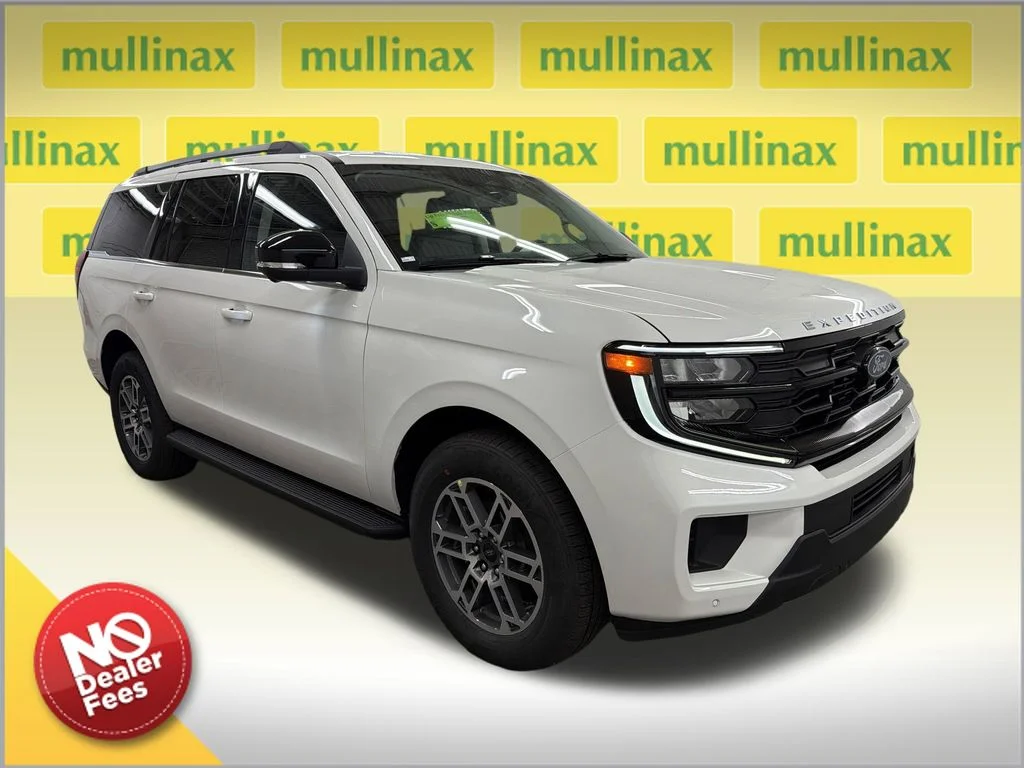 2026 Ford Expedition Active's photo