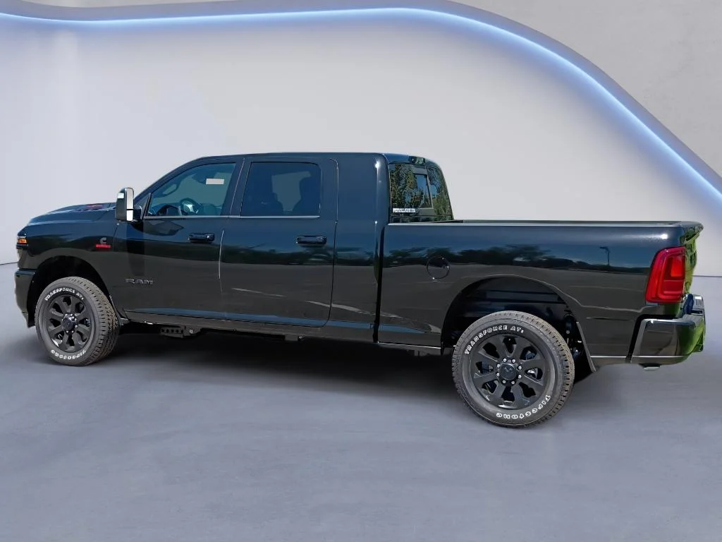 New 2026 Diamond Black Crystal Pearl-Coat Exterior Paint RAM Laramie image 3