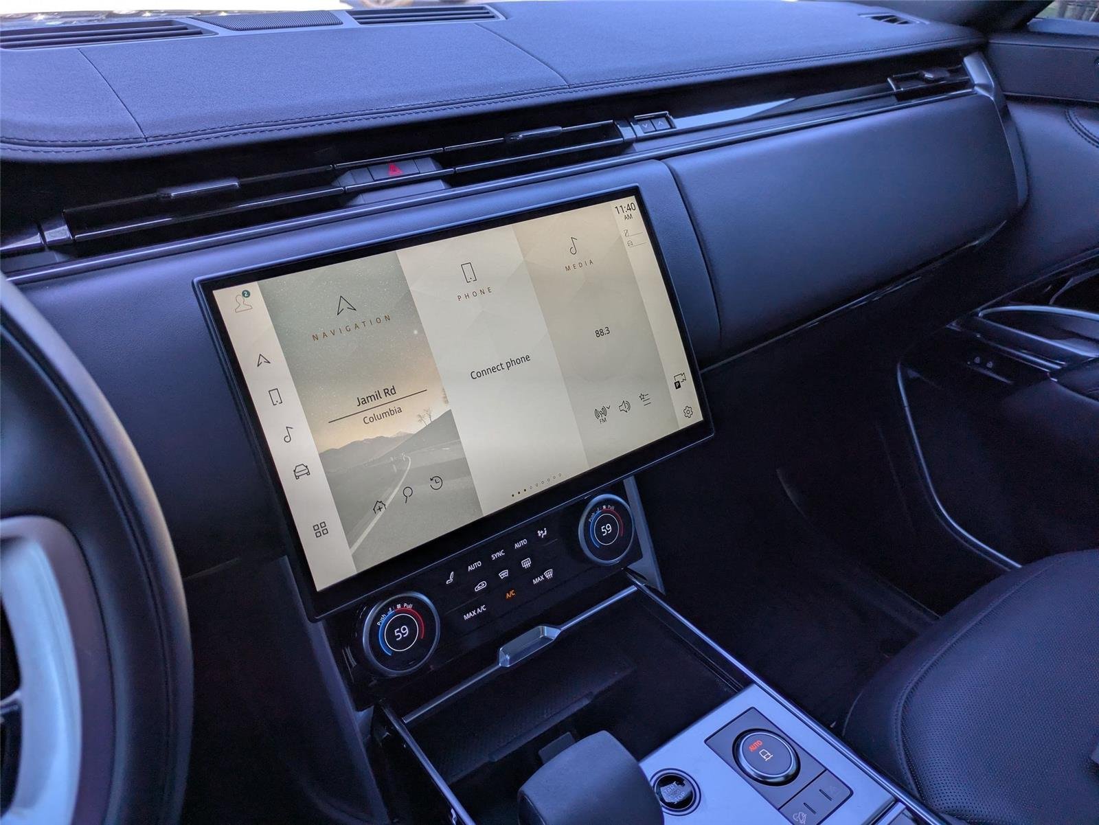 2023 Land Rover Range Rover SE - Photo 20