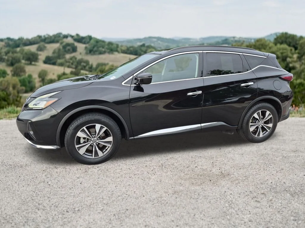 Used 2021 Black Nissan SV image 4