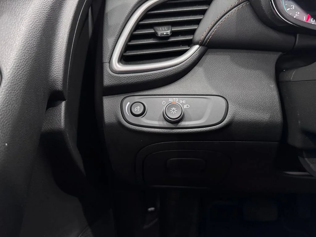 2022 Chevrolet Trax LT - Photo 23