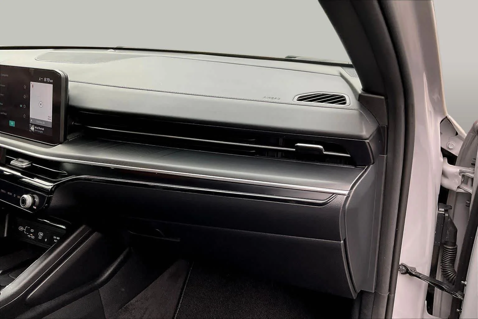 Used 2025 Wolf Gray Kia GT-Line image 18