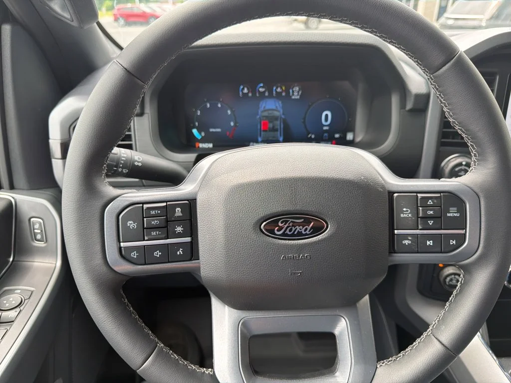 New 2026 Carbonized Gray Metallic Ford XLT image 21